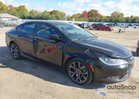 2016 Chrysler 200 S from USA, damaged, VIN 1C3CCCDG6GN158387